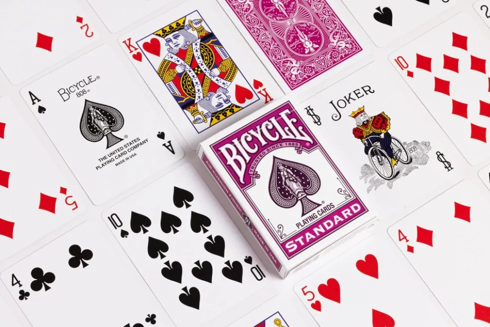 Bicycle® Kartendeck - Color Series Berry Kartenspiel Spielkarten Pokerkarten Single Deck
