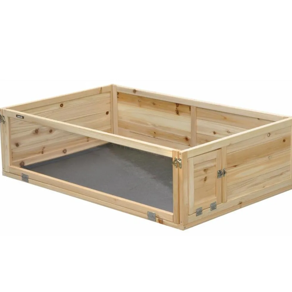 Nanook Indoor Freilaufgehege natur