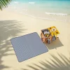 tectake® Picknickkorb, für 4 Personen, mit Picknickdecke, geflochtene Weide, 2 Schnallenverschlüsse und verstellbarer Tragegurt, inkl. 20-teiliges Geschirrset, Kellnermesser, Gewürzstreuer und Weinkühler